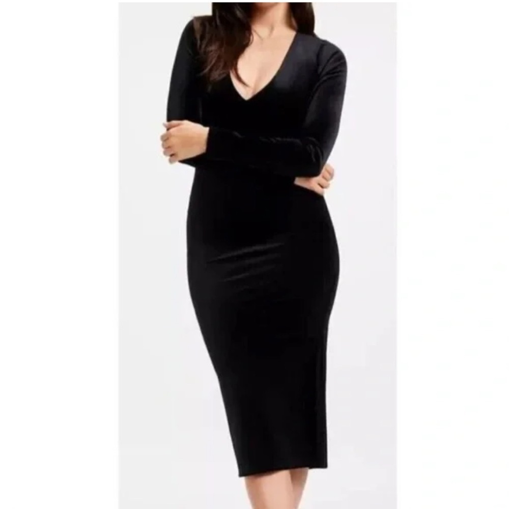 Good American black velvet midi dress 2X long sleeve plunging neck